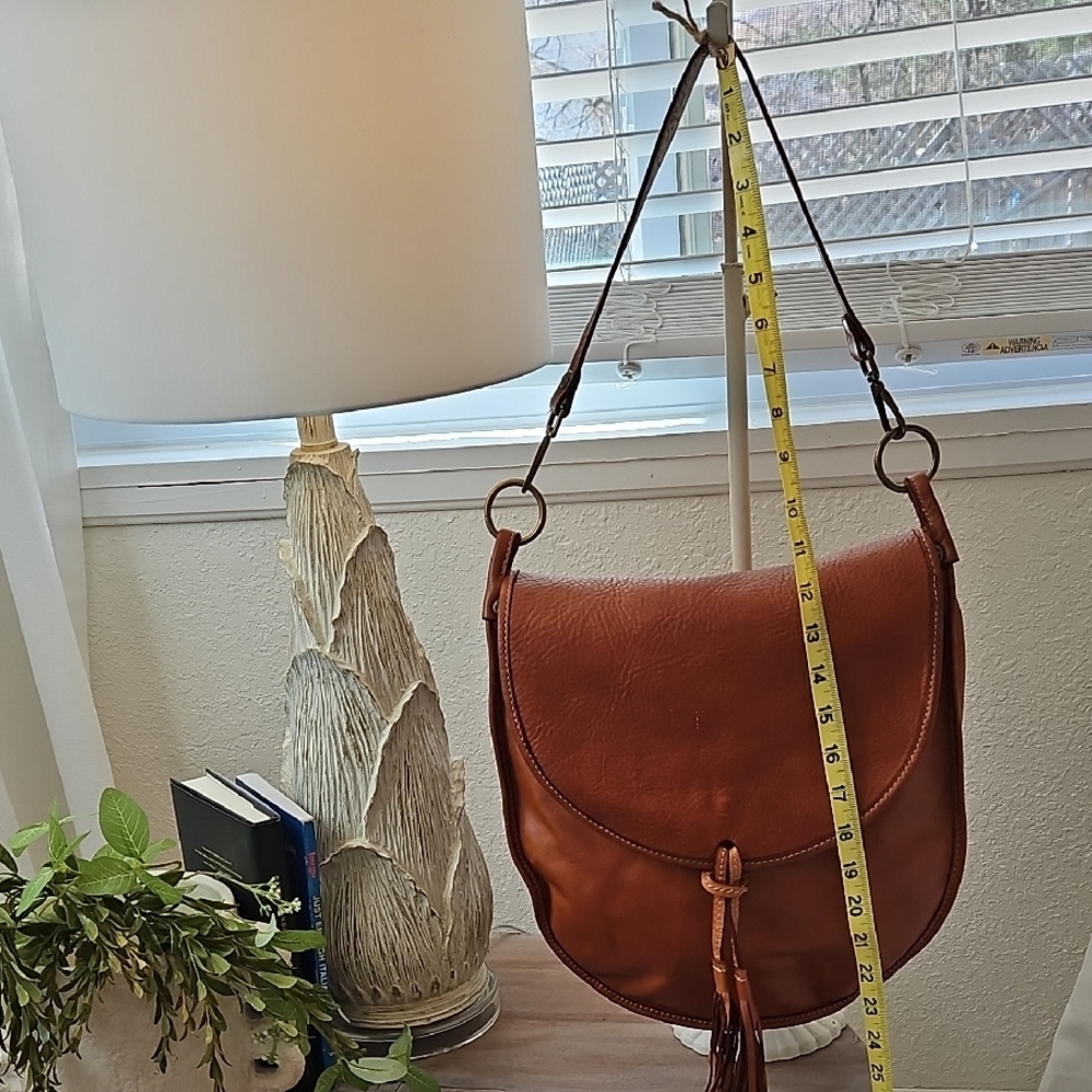 Italian Leather Tan Shoulder Bag - Picture 3 of 10